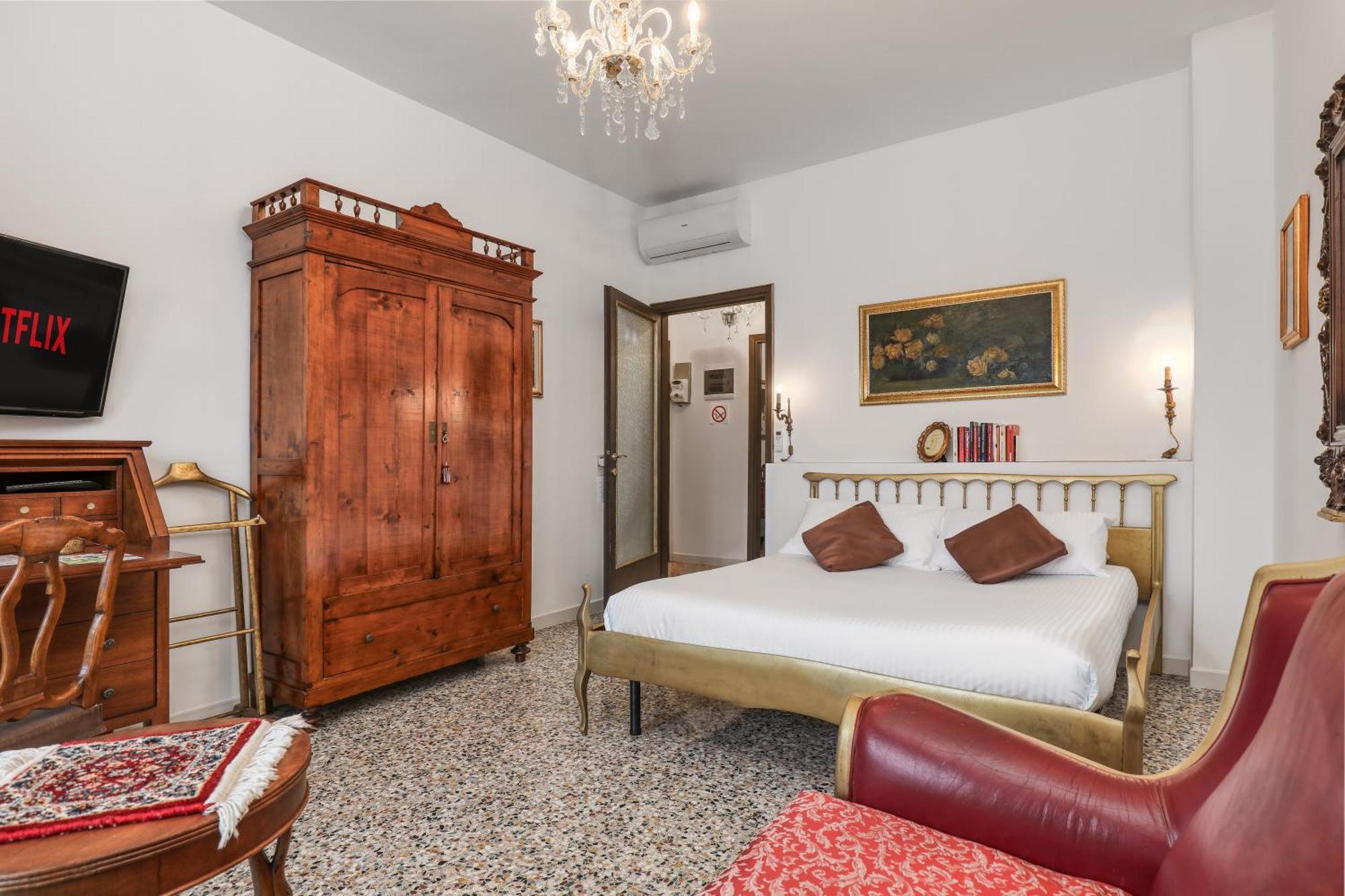 Suite Angolo Alla Stazione - Appartamento Con Terrazzo Panoramico Pavia Exterior foto