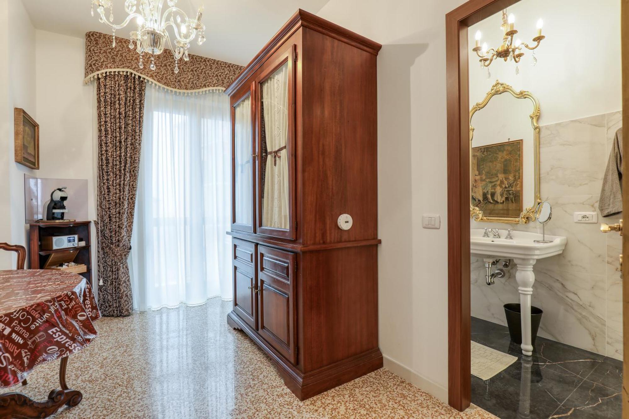 Suite Angolo Alla Stazione - Appartamento Con Terrazzo Panoramico Pavia Exterior foto