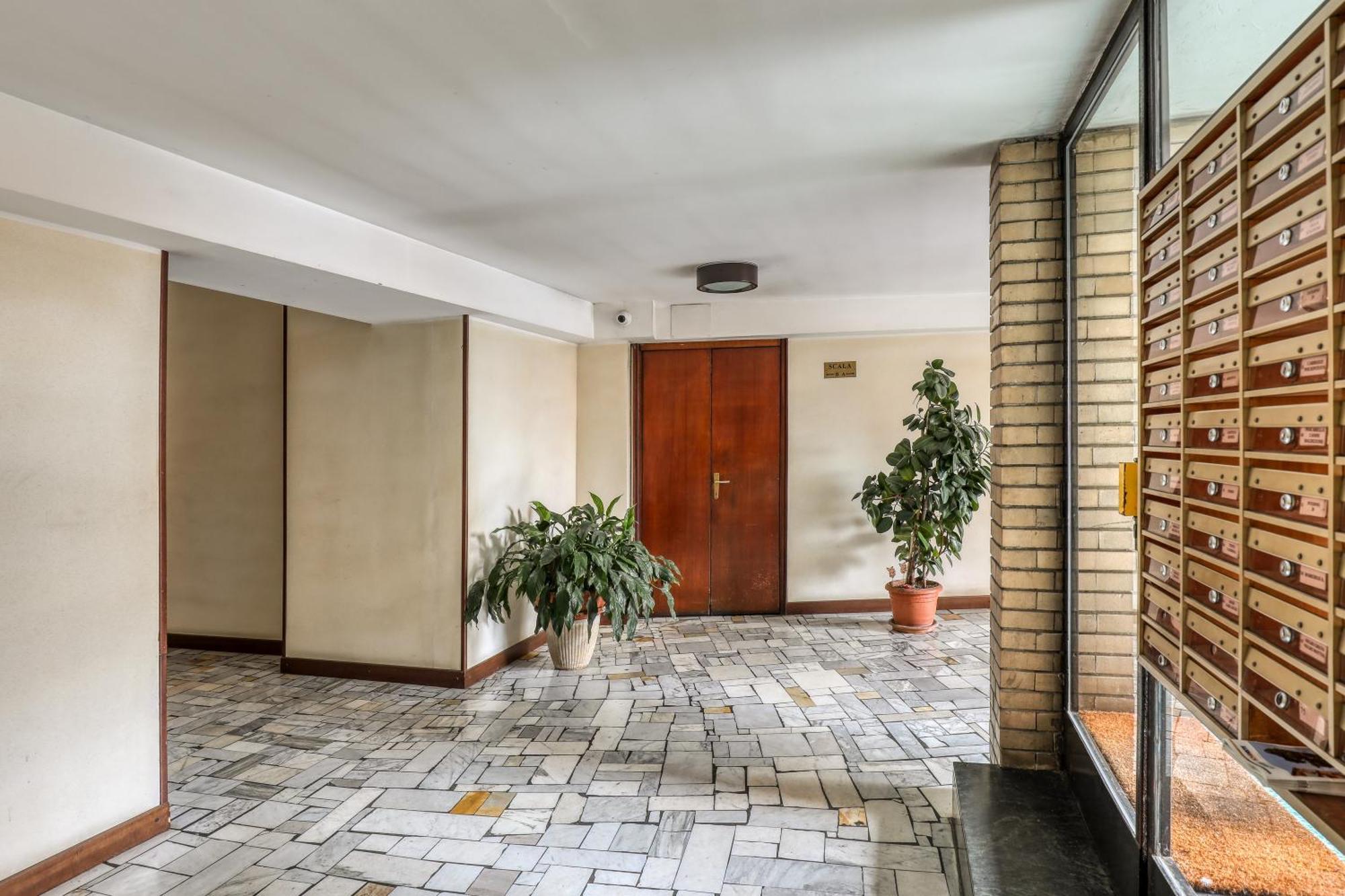 Suite Angolo Alla Stazione - Appartamento Con Terrazzo Panoramico Pavia Exterior foto